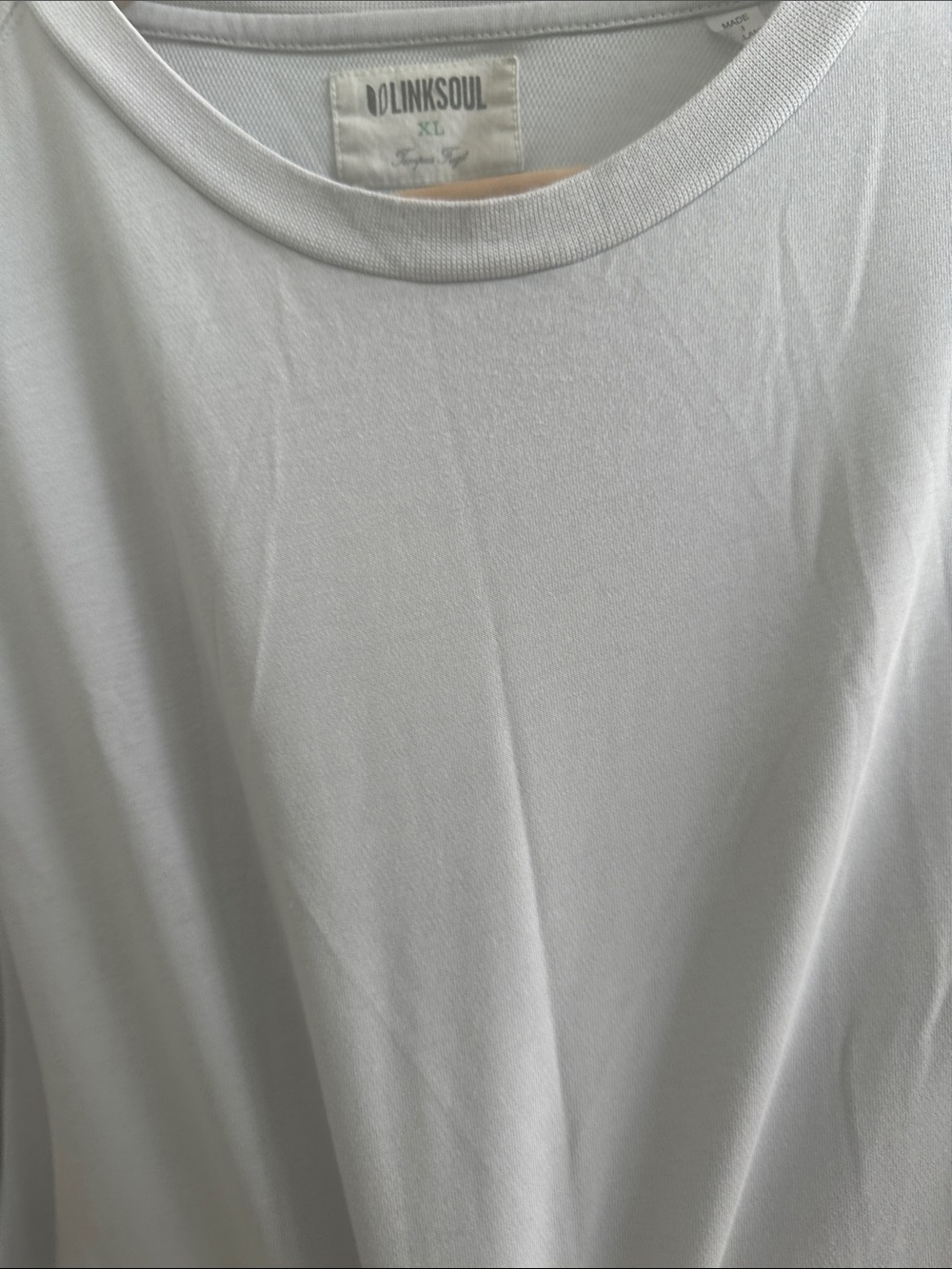 Linksoul Men’s  XL Silver Long Sleeved Crewneck Tee